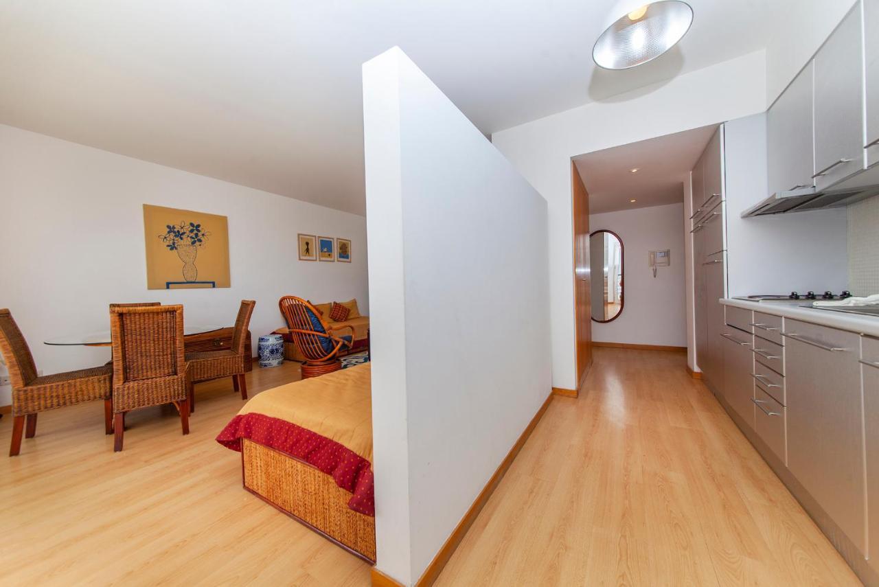 A69 - Felicidade Marina Apartment Lagos Exterior photo